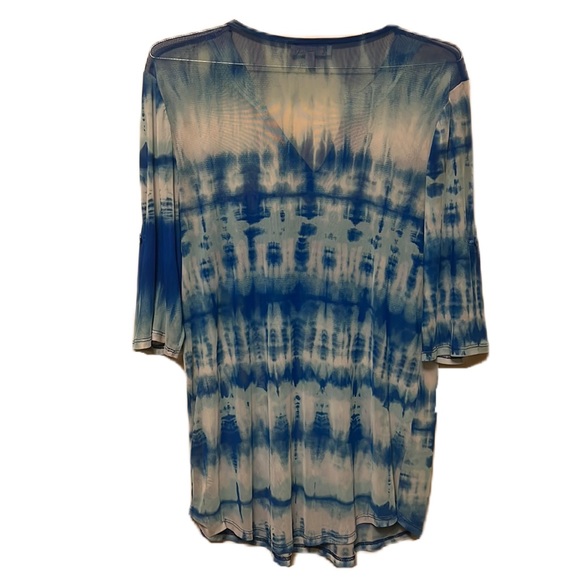 Faith & Joy, Tie Dye, Roll Tab Sleeves, Chest Pockets, V-Neckline Top, Large - Picture 2 of 6